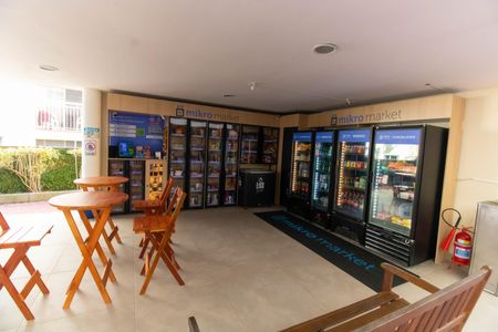 Apartamento à venda com 70m², 3 quartos e 1 vaga Apartamento à venda com 70m², 3 quartos e 1 vagaÁrea comum