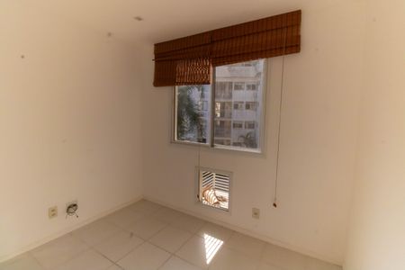 Apartamento à venda com 70m², 3 quartos e 1 vaga Apartamento à venda com 70m², 3 quartos e 1 vagaQuarto 1