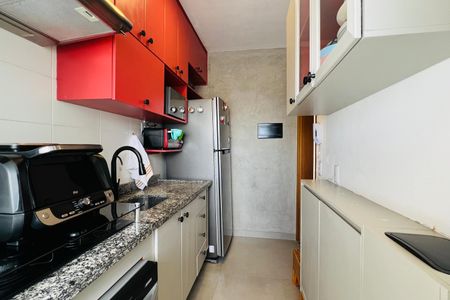 Apartamento à venda com 52m², 2 quartos e 1 vagaCozinha e Área de Serviço