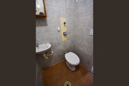 Apartamento à venda com 67m², 3 quartos e 1 vaga Apartamento à venda com 67m², 3 quartos e 1 vagaBanheiro de Serviço