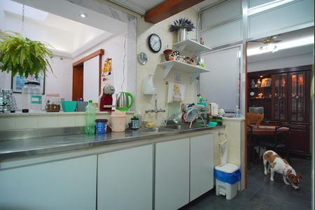 Casa para alugar com 320m², 4 quartos e 3 vagasCozinha