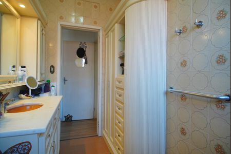 Casa para alugar com 320m², 4 quartos e 3 vagasBanheiro do Quarto 2