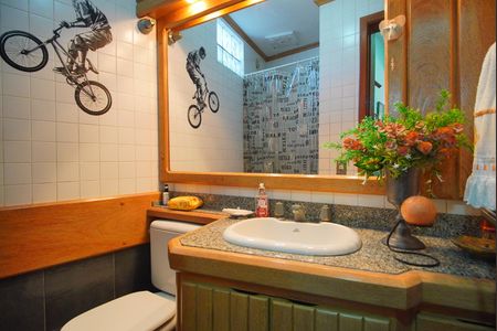 Casa para alugar com 320m², 4 quartos e 3 vagasBanheiro 2