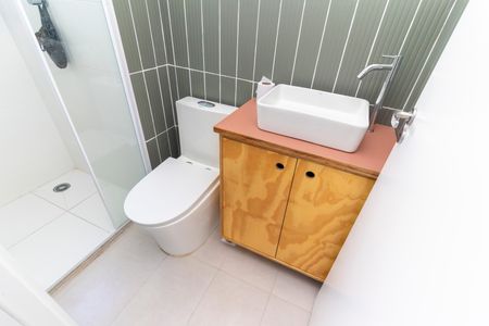 Apartamento para alugar com 41m², 2 quartos e sem vagaBanheiro