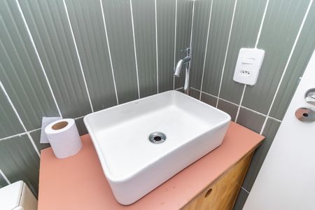 Apartamento para alugar com 41m², 2 quartos e sem vagaBanheiro