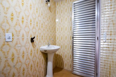 Apartamento à venda com 65m², 3 quartos e 1 vagaBanheiro Social