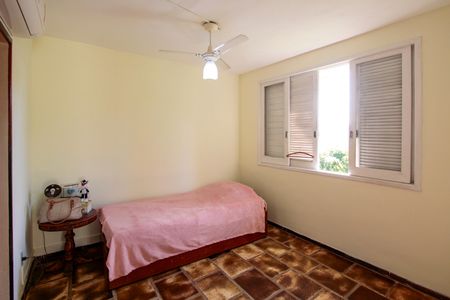 Casa de condomínio à venda com 440m², 6 quartos e 4 vagasQuarto 5  suíte 