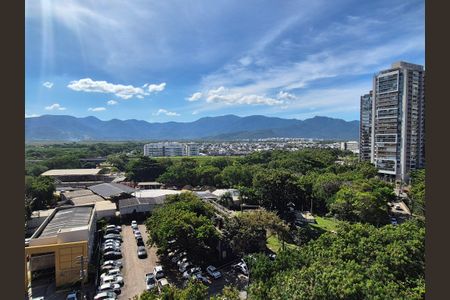 Apartamento à venda com 75m², 2 quartos e 3 vagasVista da Varanda