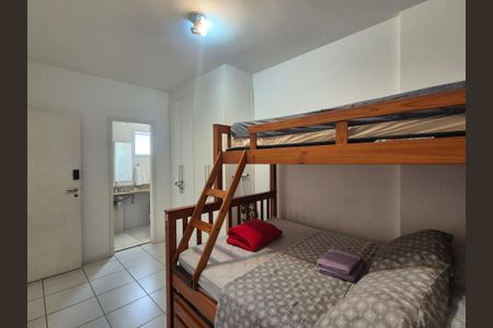 Apartamento à venda com 75m², 2 quartos e 3 vagasSuite