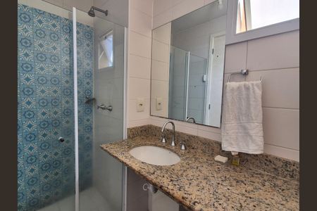 Apartamento à venda com 75m², 2 quartos e 3 vagasBanheiro