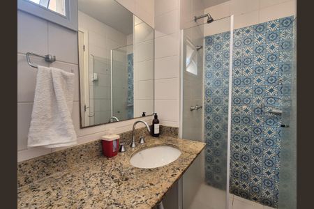 Apartamento à venda com 75m², 2 quartos e 3 vagasBanheiro