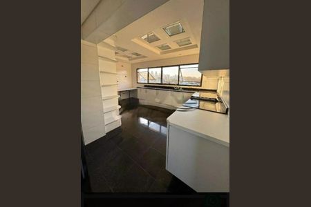 Apartamento à venda com 216m², 3 quartos e 3 vagas