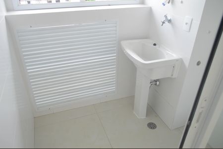 Apartamento para alugar com 81m², 2 quartos e 2 vagas Apartamento para alugar com 81m², 2 quartos e 2 vagasÁrea de Serviço