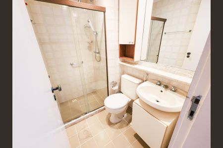 Apartamento para alugar com 60m², 2 quartos e 1 vaga Apartamento para alugar com 60m², 2 quartos e 1 vagaBanheiro da suite
