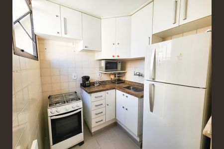 Apartamento para alugar com 60m², 2 quartos e 1 vaga Apartamento para alugar com 60m², 2 quartos e 1 vagaCozinha