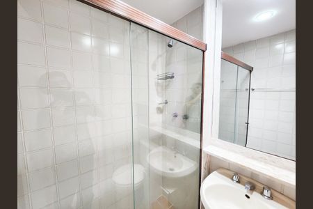 Apartamento para alugar com 60m², 2 quartos e 1 vaga Apartamento para alugar com 60m², 2 quartos e 1 vagaBanheiro