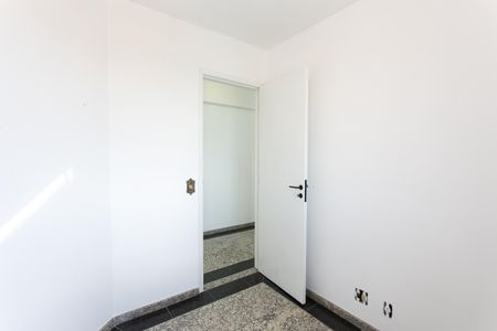 Apartamento para alugar com 74m², 3 quartos e 1 vagaQuarto 2