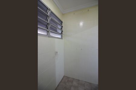 Apartamento à venda com 70m², 2 quartos e 1 vagaÁrea de Serviço