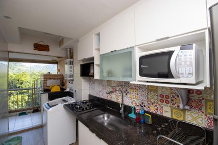 Apartamento à venda com 75m², 2 quartos e 3 vagasCozinha