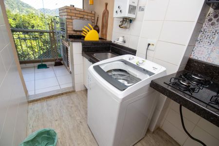 Apartamento à venda com 75m², 2 quartos e 3 vagasÁrea de Serviço