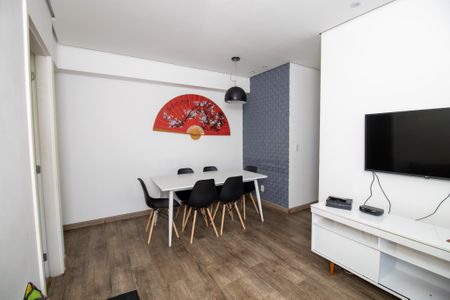 Apartamento à venda com 75m², 2 quartos e 3 vagasSala