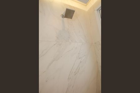 Apartamento à venda com 74m², 3 quartos e 1 vagaBanheiro da Suíte