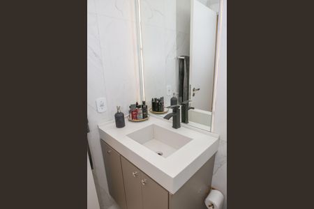 Apartamento à venda com 74m², 3 quartos e 1 vagaBanheiro Social