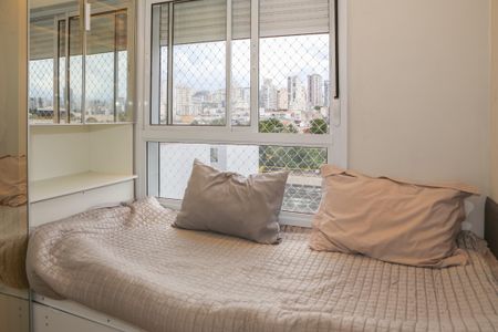 Apartamento à venda com 74m², 3 quartos e 1 vagaQuarto 2