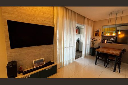 Apartamento à venda com 74m², 2 quartos e 2 vagas Apartamento à venda com 74m², 2 quartos e 2 vagasSala