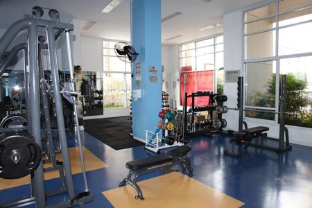 Apartamento à venda com 133m², 3 quartos e 2 vagas Apartamento à venda com 133m², 3 quartos e 2 vagasAcademia