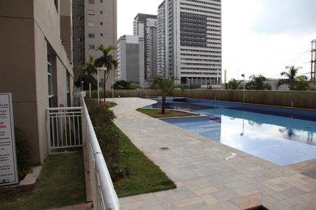 Apartamento à venda com 133m², 3 quartos e 2 vagas Apartamento à venda com 133m², 3 quartos e 2 vagasPiscina