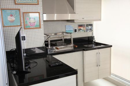 Apartamento à venda com 133m², 3 quartos e 2 vagas Apartamento à venda com 133m², 3 quartos e 2 vagasVaranda gourmet