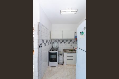 Apartamento à venda com 102m², 2 quartos e 1 vaga Apartamento à venda com 102m², 2 quartos e 1 vagaCozinha