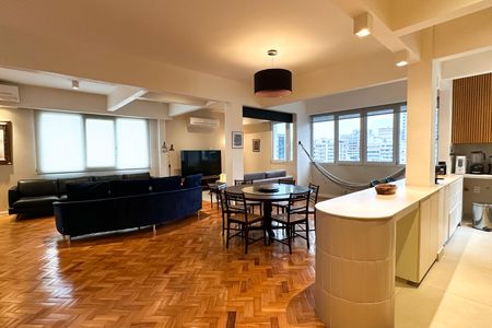 Apartamento à venda com 194m², 3 quartos e sem vagaSala