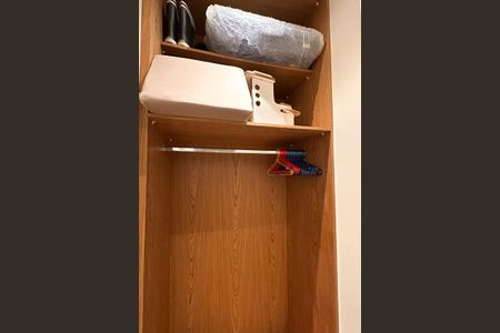 Apartamento à venda com 194m², 3 quartos e sem vagaSuíte 1