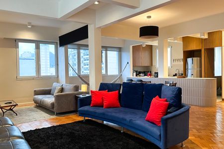 Apartamento à venda com 194m², 3 quartos e sem vagaSala