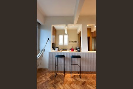 Apartamento à venda com 194m², 3 quartos e sem vagaCozinha 