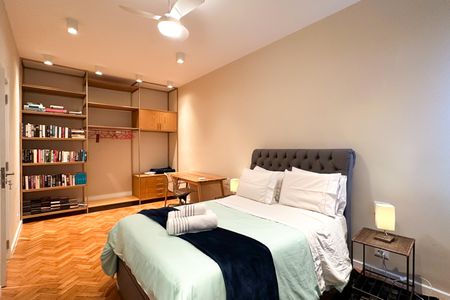 Apartamento à venda com 194m², 3 quartos e sem vagaSuíte 2