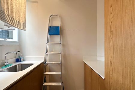 Apartamento à venda com 194m², 3 quartos e sem vagaÁrea de Serviço