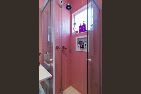 Casa de condomínio à venda com 230m², 3 quartos e 4 vagasBanheiro Suíte 1