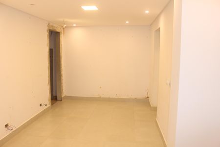 Casa para alugar com 80m², 2 quartos e 1 vagaSala