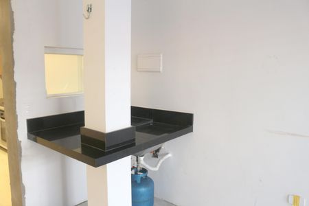 Casa para alugar com 80m², 2 quartos e 1 vagaÁrea de Serviço