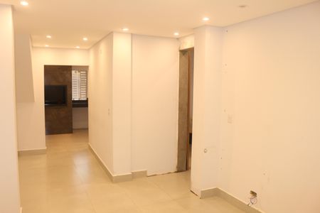 Casa para alugar com 80m², 2 quartos e 1 vagaSala