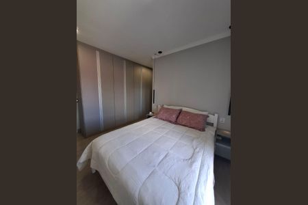 Casa à venda com 211m², 3 quartos e 3 vagas Casa à venda com 211m², 3 quartos e 3 vagasQuarto 1