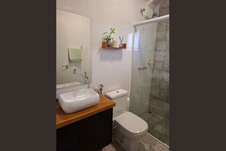 Casa à venda com 211m², 3 quartos e 3 vagas Casa à venda com 211m², 3 quartos e 3 vagasBanheiro 1