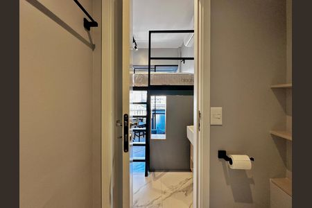 Studio para alugar com 24m², 1 quarto e sem vaga Studio para alugar com 24m², 1 quarto e sem vagaBanheiro