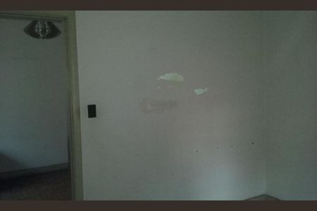 Casa à venda com 127m², 4 quartos e 5 vagas