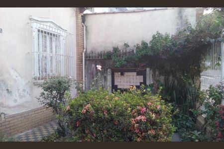 Casa à venda com 127m², 4 quartos e 5 vagas