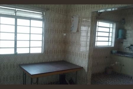 Casa à venda com 127m², 4 quartos e 5 vagas