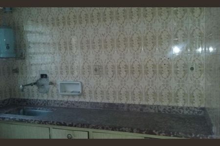 Casa à venda com 127m², 4 quartos e 5 vagas